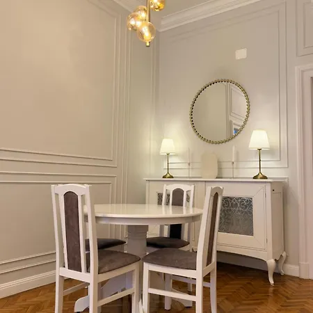 Crown Ultracentral - Stylish Apartment Timisoara