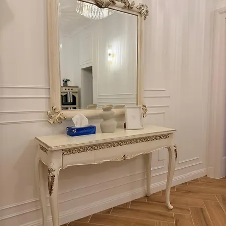 Apartment Crown Ultracentral - Stylish Timisoara